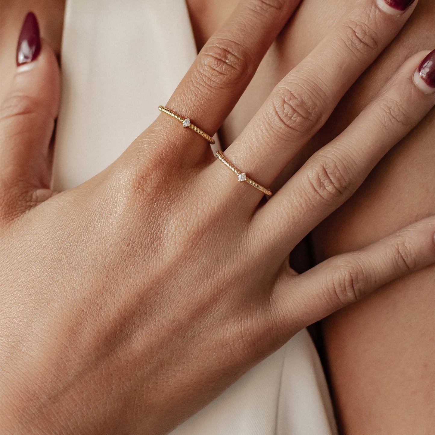 De Gemstone Twist Ring