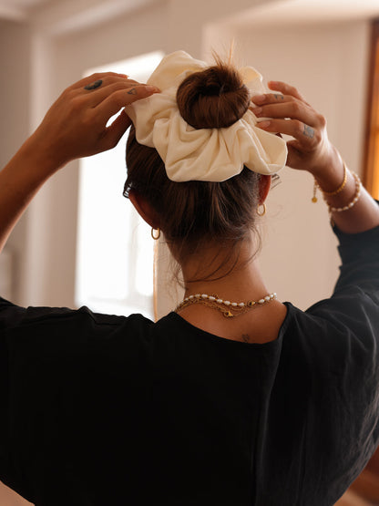De Velvet Dream Scrunchie