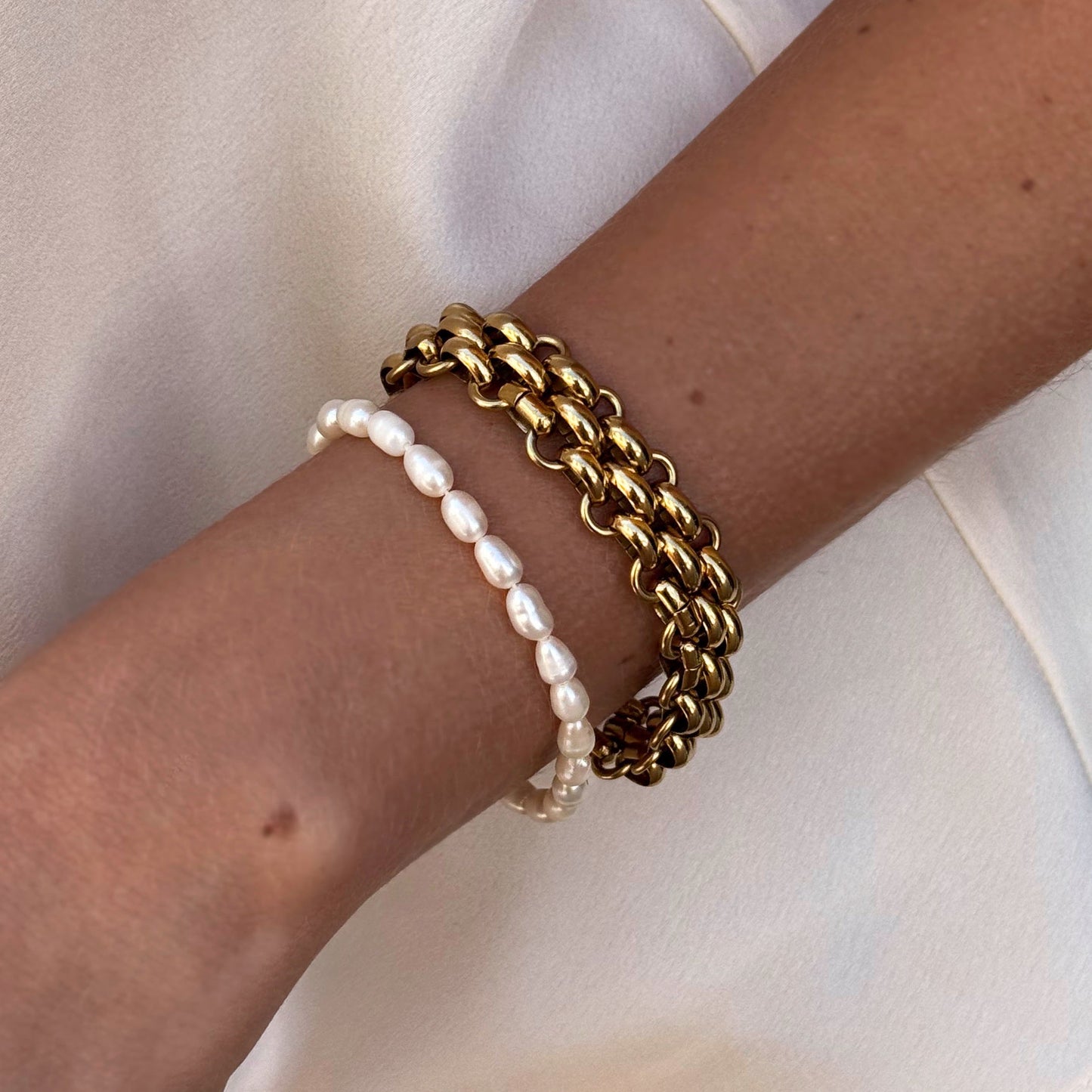 Ocean Glow Bracelet