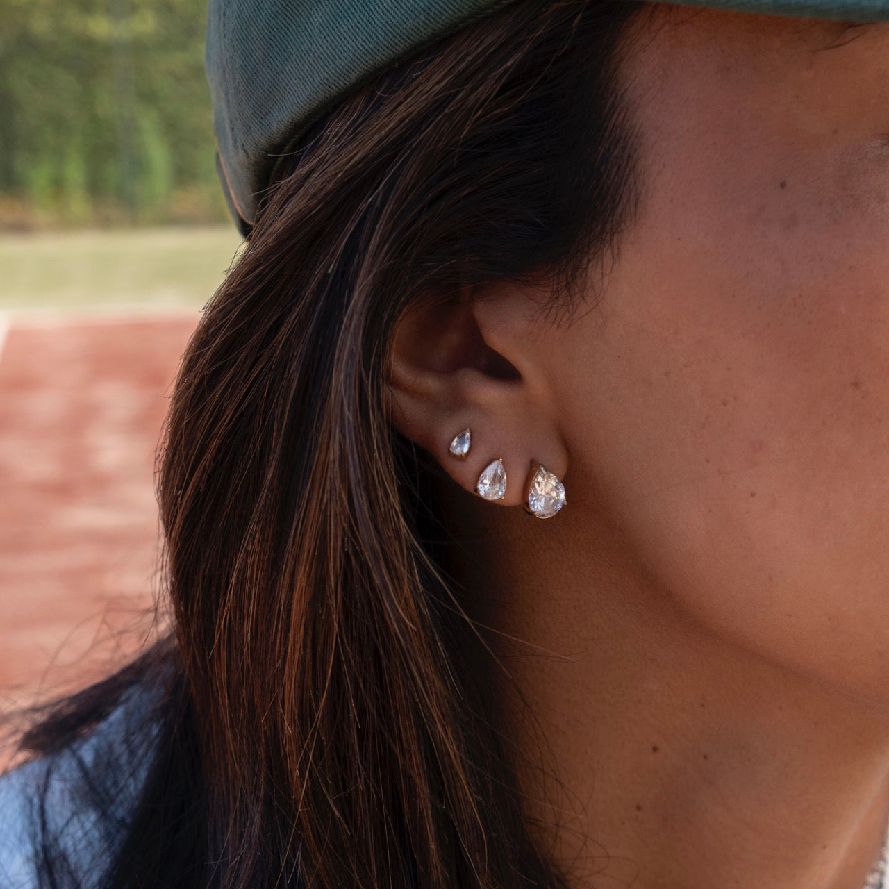 De Pear Glow Studs