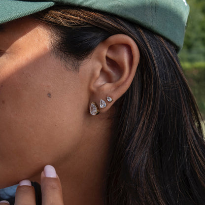 De Pear Glow Studs