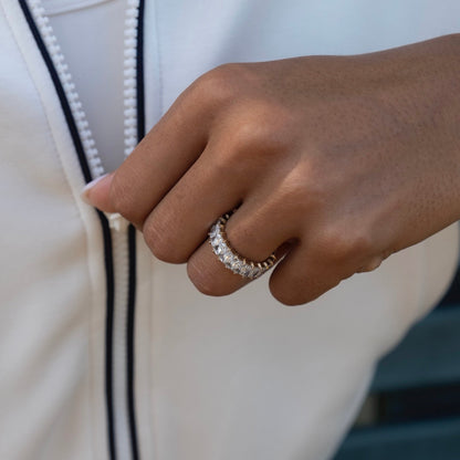 De Emerald Glow Ring