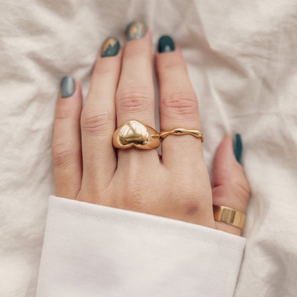 Golden Pulse Ring