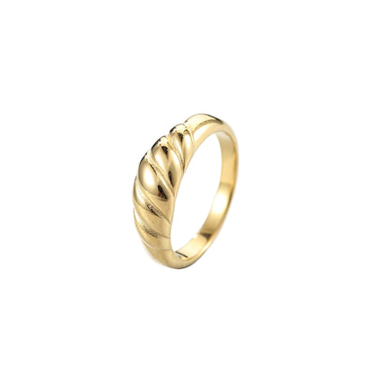 De Croissant Dome Ring