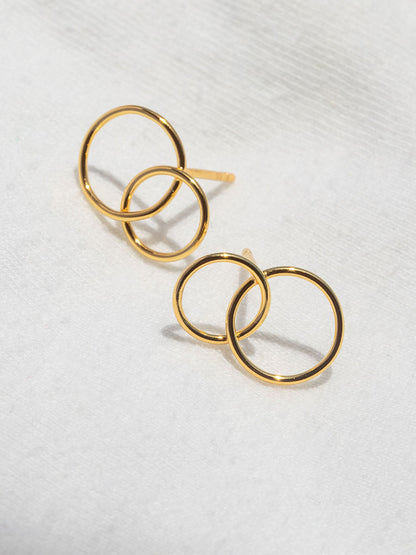 De Circle Flow Studs