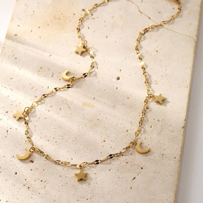 De Star-Moon Choker